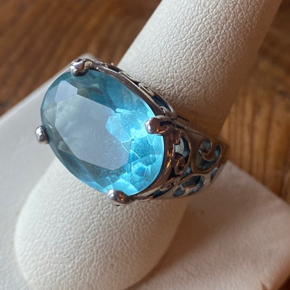 Silpada Blue Cove faceted glass Ring